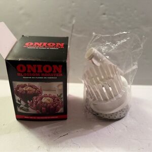 Onion Blossom Roaster